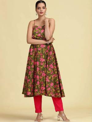 Women floral printed floral kurta 4