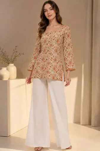 Women ethnic motifs printed kurta