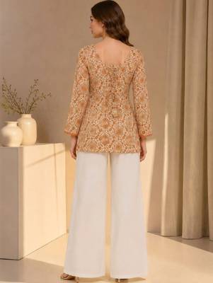 Women ethnic motifs printed kurta 3