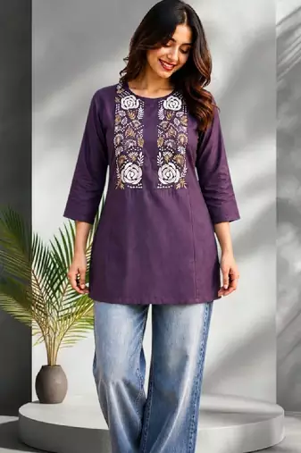 Women floral embroidered thread work floral kurta