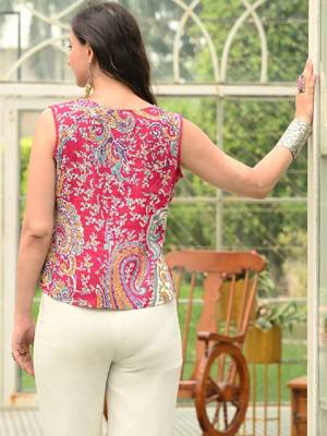 Women paisley printed kurta 2