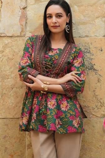 Women floral printed indie prints kurta