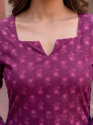 Women floral printed floral kurta 2