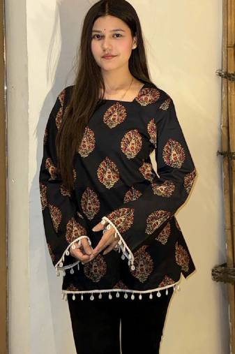 Women ethnic motifs printed flared sleeves indie prints kurta