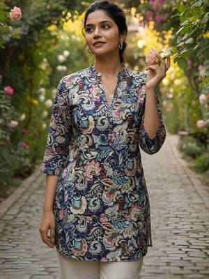Women ethnic motifs printed handloom kurta 3