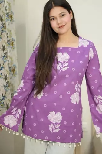 Women floral printed flared sleeves floral kurta