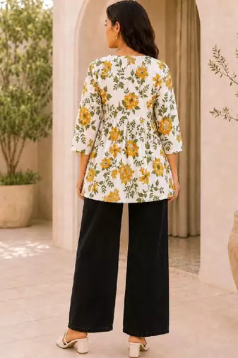 Women floral printed floral kurta
