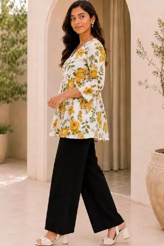 Women floral printed floral kurta