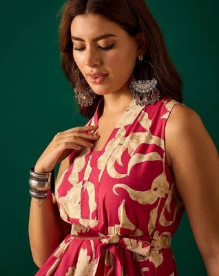 Women printed liva blend kurta 4