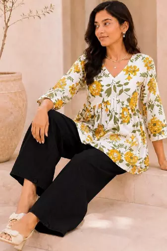 Women floral printed floral kurta