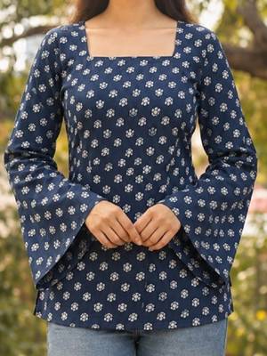 Women ethnic motifs printed bell sleeves indie prints kurta 4
