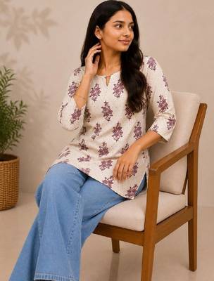 Women floral printed floral kurta 3