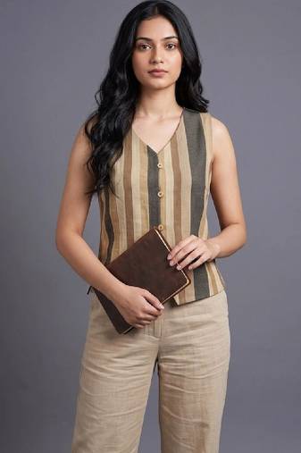 Women regular kurta