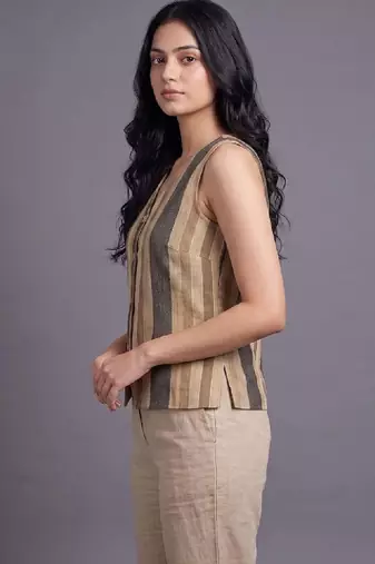 Women regular kurta