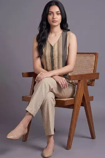 Women regular kurta