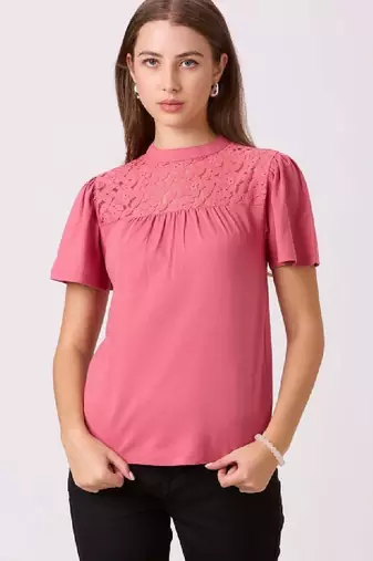 Women embellished khadi kurta