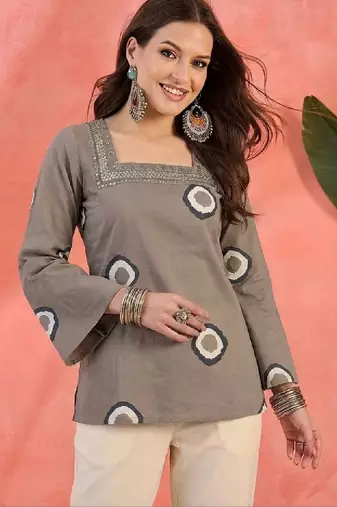 Women printed flared sleeves sequinned kurta