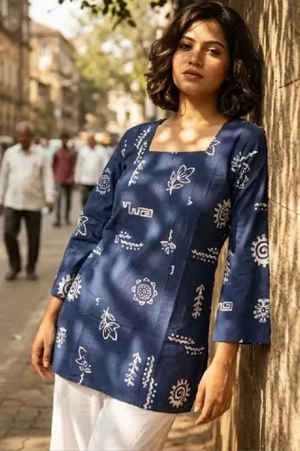 Women printed flared sleeves indie prints kurta