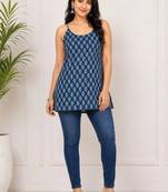 Women ethnic motifs printed indie prints kurta