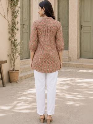 Women floral printed kurta 2