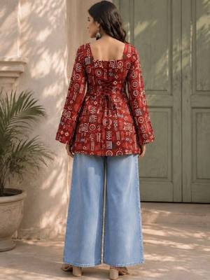 Women printed flared sleeves kurta 2