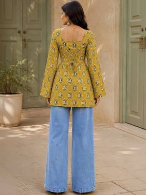 Women ethnic motifs printed flared sleeves kurta 2