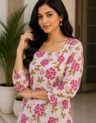 Women floral printed floral kurta 3