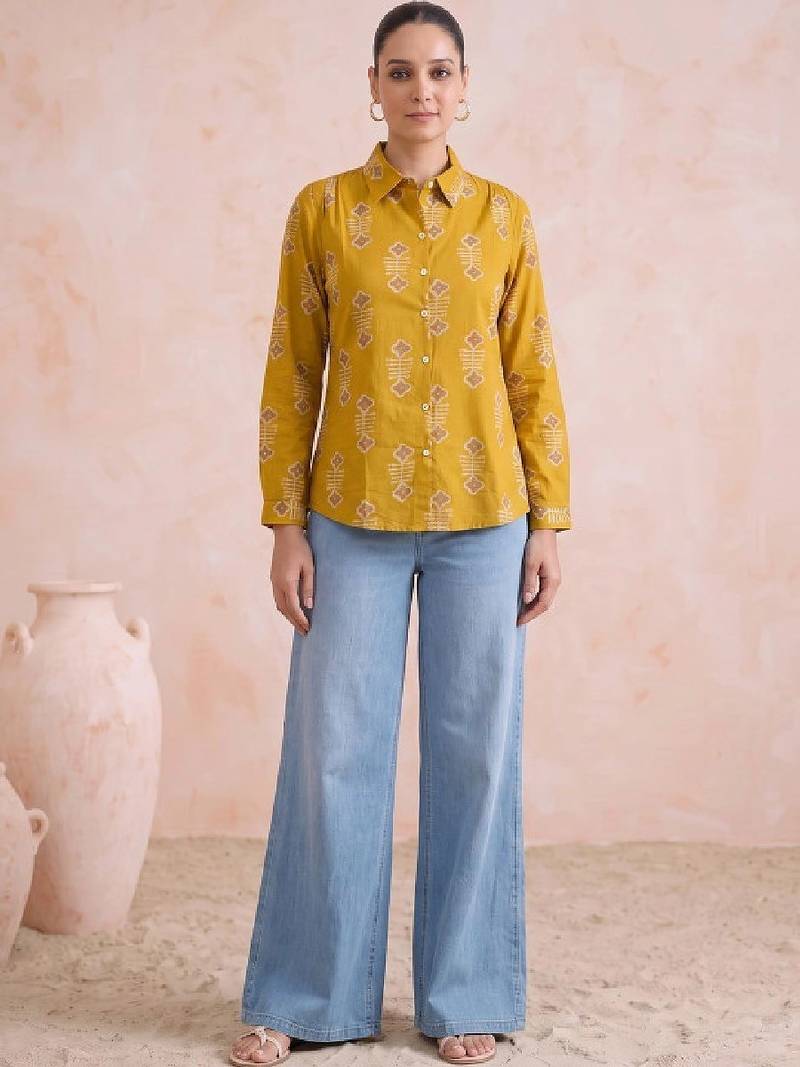 Women ethnic motifs printed indie prints kurta