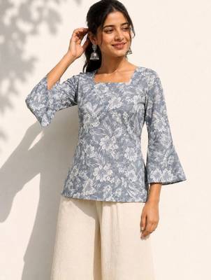 Women floral printed flared sleeves floral kurta 2