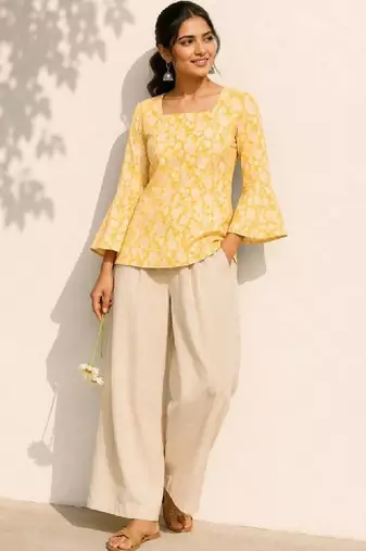 Women floral printed flared sleeves floral kurta