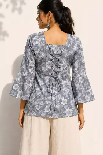 Women floral printed flared sleeves floral kurta