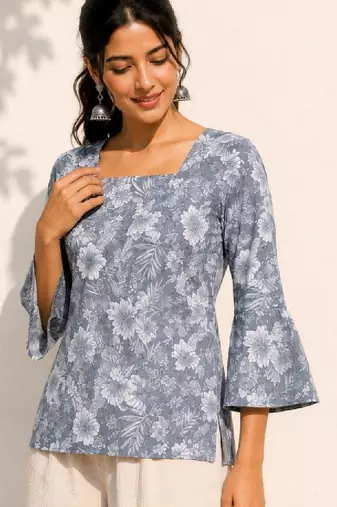 Women floral printed flared sleeves floral kurta