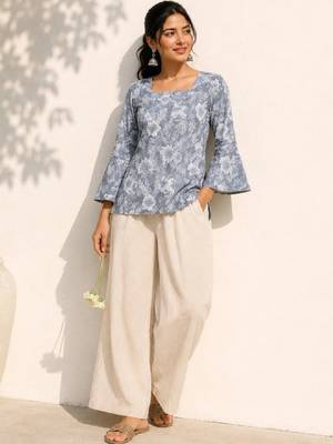 Women floral printed flared sleeves floral kurta 4