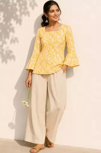 Women floral printed flared sleeves floral kurta