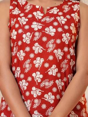 Women floral printed floral kurta 4