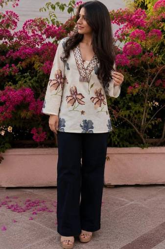 Women floral printed flared sleeves mirror work floral kurta