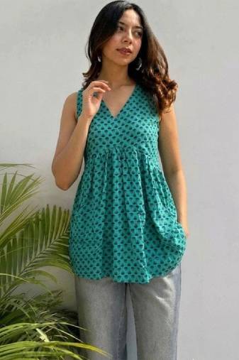 Women ethnic motifs printed indie prints kurta