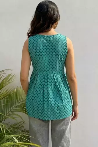 Women ethnic motifs printed indie prints kurta