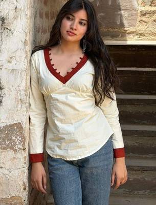 Women handloom kurta 1
