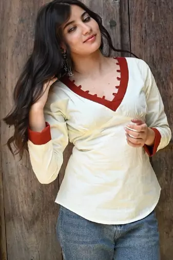 Women handloom kurta