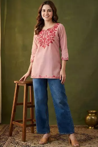 Women embroidered thread work kurta