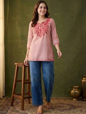 Women embroidered thread work kurta 2