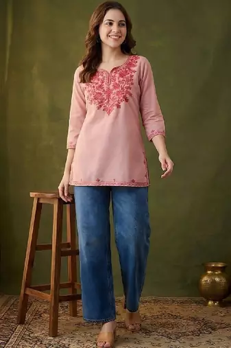 Women embroidered thread work kurta