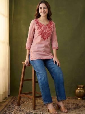 Women embroidered thread work kurta 3