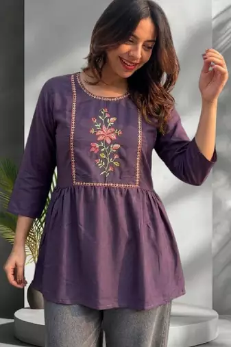 Women floral embroidered thread work floral anarkali kurta