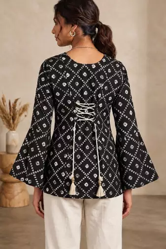 Women ethnic motifs printed bell sleeves kurta
