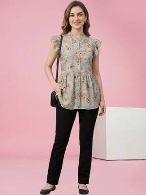 Women floral printed flared sleeves floral kurta 1