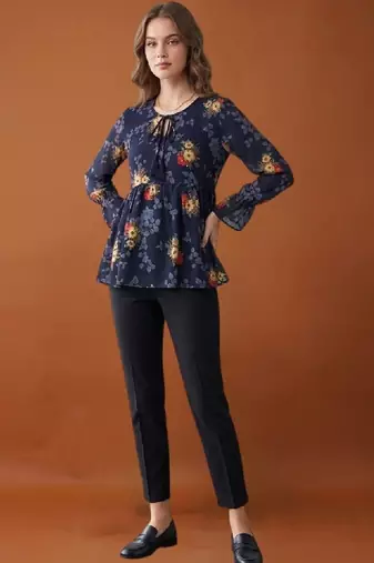 Women floral printed flared sleeves floral georgette kurta