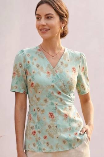 Women floral printed floral georgette kurta