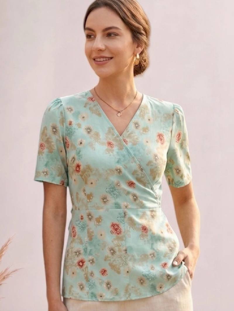 Women floral printed floral georgette kurta